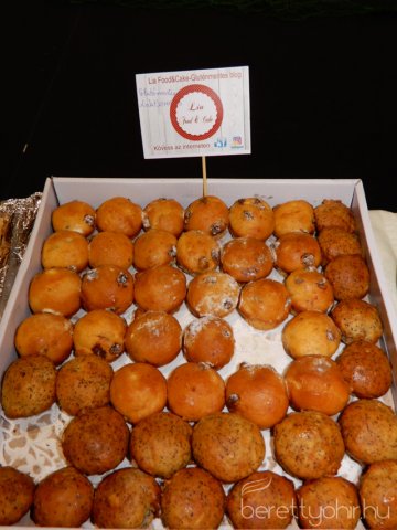 Lisztérzékenyek jótékonysági bálja 13